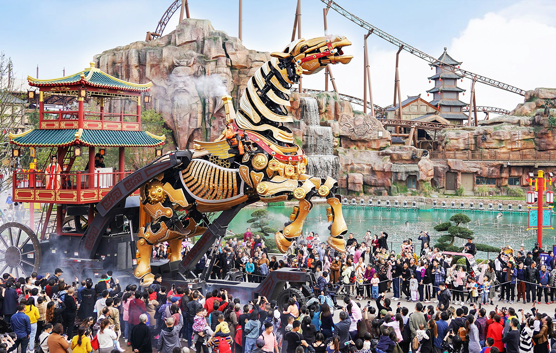 Giant Golden Horse